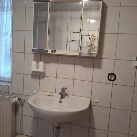 Apartamento Kleines Fischerhus - #120573 Zingst